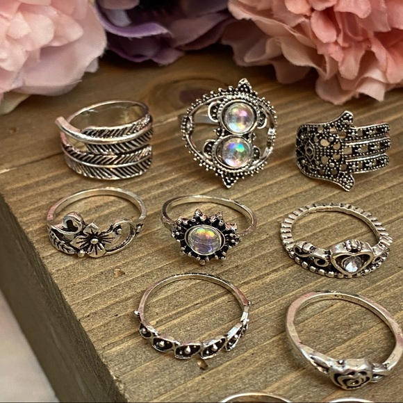 16 Pcs Boho Black & Silver Crystal Gem Ring Set - Picture 8 of 14